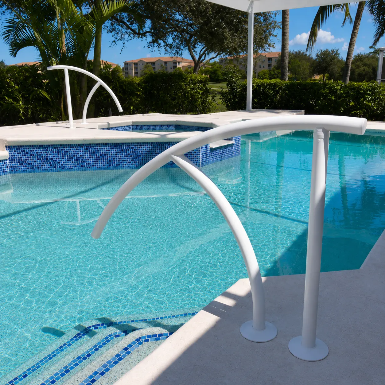 Triton Series Handrail